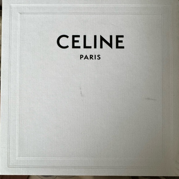 Celine medium triumph belt size 70 - Picture 2 of 11